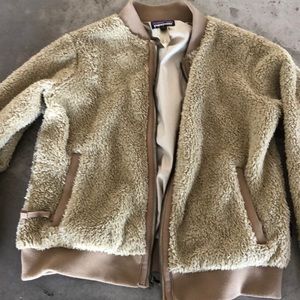 COPY - Patagonia fleece jacket